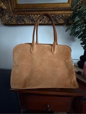 Suede Tote Handbag in Camel Tan